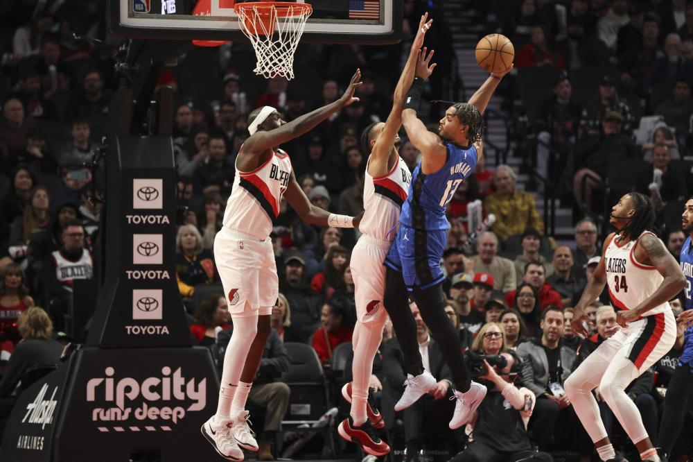 自场外的舆 自场外的舆