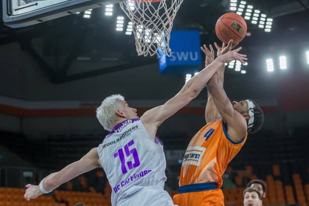 斯基至热刺 斯基至热刺