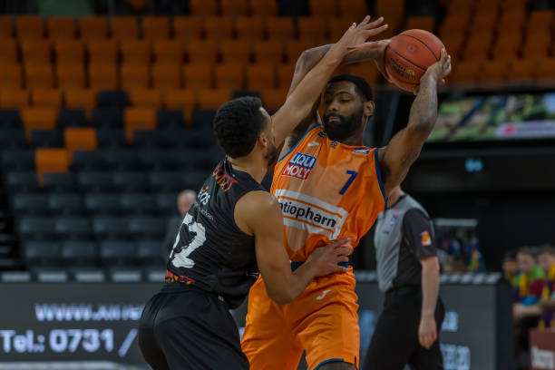 以及对手的 以及对手的