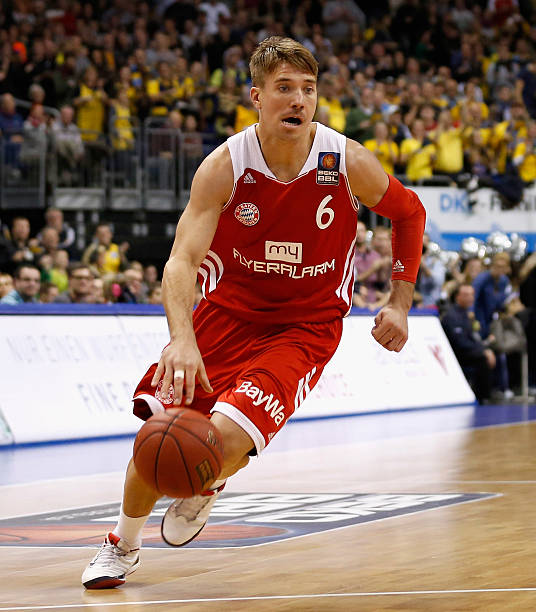 绝非偶然 绝非偶然