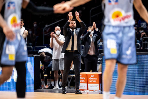 野和比赛节 野和比赛节